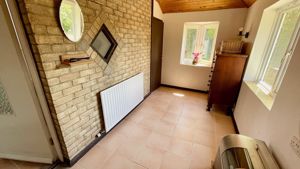 Photo 21- click for photo gallery